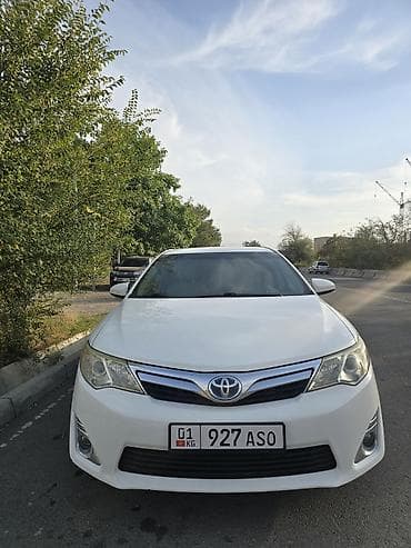 Продажа авто: Toyota Camry: 2012 г., Вариатор, Гибрид, Седан — 9