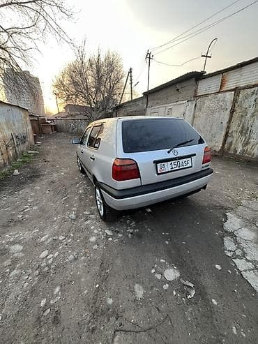 гольф 3 капот: Volkswagen Golf: 1993 г., 1.8 л, Механика, Бензин, Хэтчбэк — 4