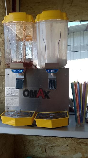 Диспенсер для холодных напитков OMAX, двухсекционный. - Две