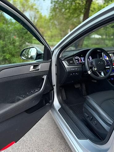 Продажа авто: Hyundai Sonata: 2021 г., 2 л, Автомат, Газ, Седан — 10