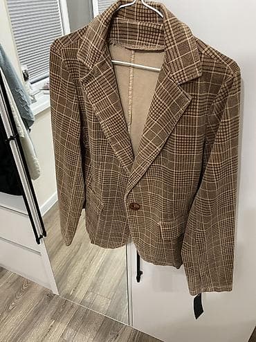 бекер кучук: Жакет в клетку.Производство Италия Абсолютно новый. Мягкая и приятная — 2