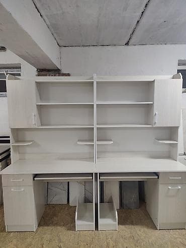 Компьютерные столы: Компьютерный стол, С полками — 2