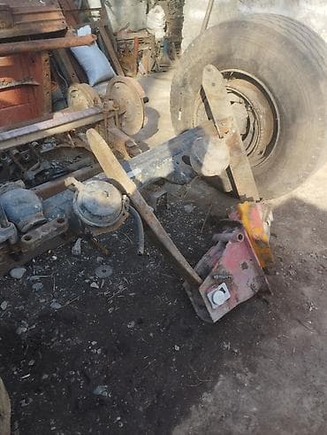 тонар притсеп: Оси на прицеп и на ленивец SAF 19.5 полный комплект с колесами . BP — 6