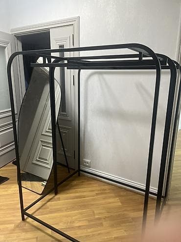 одежда для беременных женщин: Полка для вещей и одежды, Б/у, Железо, Самовывоз, Платная доставка — 1