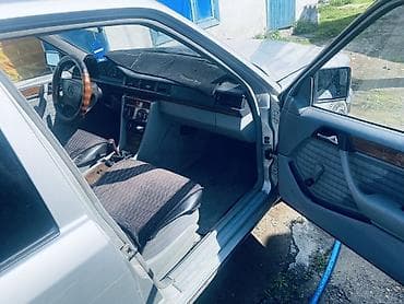 w211 e500: Mercedes-Benz W124: 1991 г., 2.3 л, Ручные, Бензин, Седан — 6