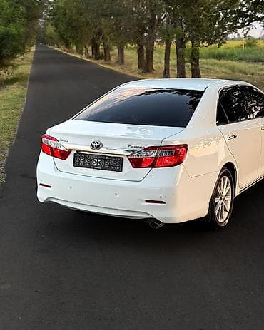 kugoo v6: Toyota Camry: 2013 г., 2.5 л, Автомат, Бензин, Седан — 6