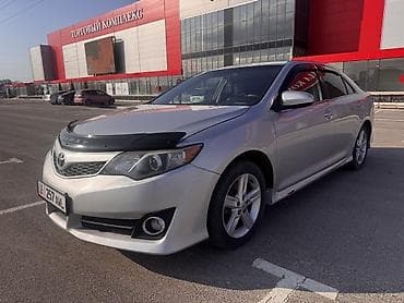 renault 21: Toyota Camry: 2014 г., 2.5 л, Автомат, Бензин, Седан — 3