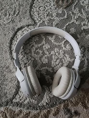 jbl tune: Беспроводные полноразмерные наушники, JBL — 3