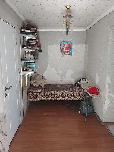 дом на калесох: СРОЧНО ПРОДАЕТСЯ ДОМ С УЧАСТОКОМ Район: Калыс-Ордо Участок: 6 соток — 2