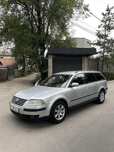 Volkswagen Passat Variant: 2003 г., 2 л, Автомат, Бензин, Универсал