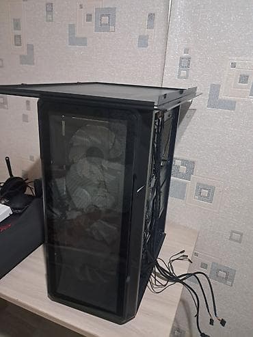 cooler master: Корпус ПК, Б/у, цвет - Черный — 1