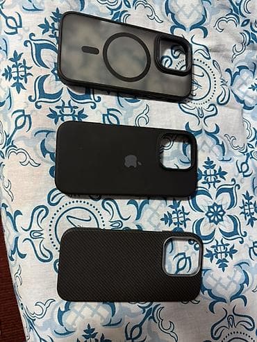 Набор чехлов для iPhone (3 шт.) - Чехол 1: прозрачная спинка с темной