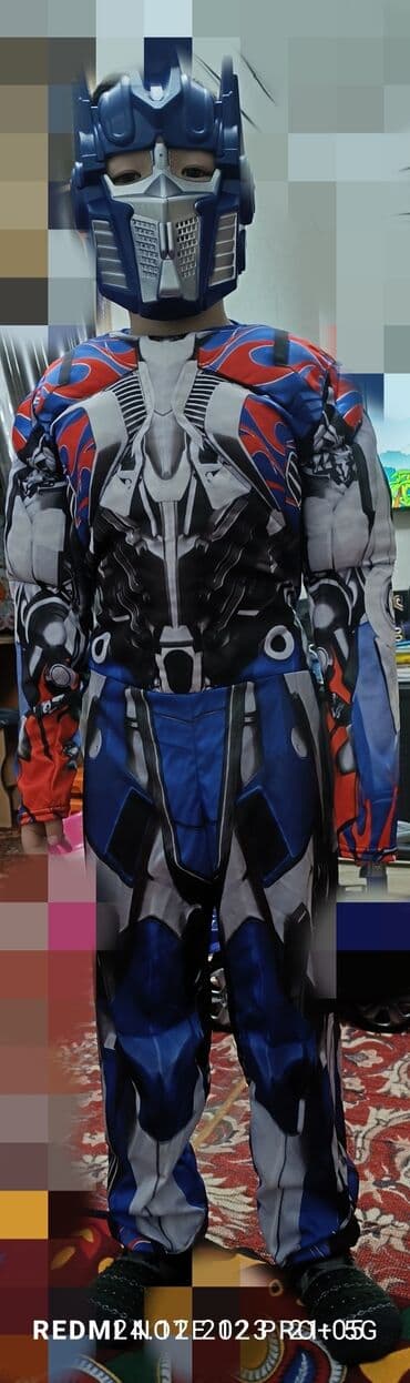 фигурка железного человека: Продаются костюмы трансформер Оптимус Прайм. Потходит на 6-7-8лет — 1