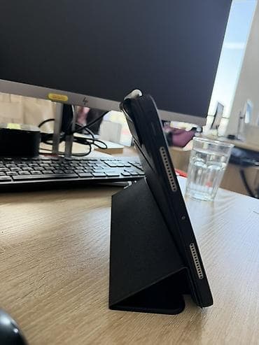 скупка эпл: Планшет, Apple, память 256 ГБ, 10" - 11", Wi-Fi, Б/у, Классический цвет - Серебристый — 5