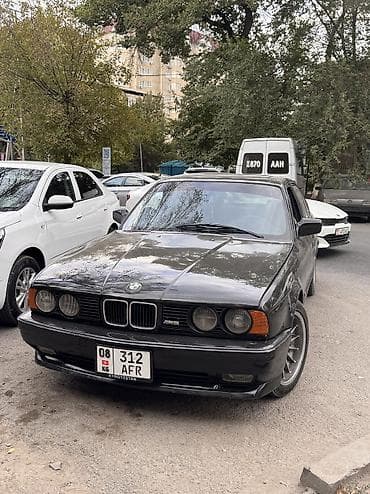 bud e9: BMW 5 series: 1989 г., 2.5 л, Механика, Бензин, Седан — 1