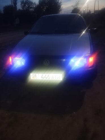 дверные обшивки гольф 4: Volkswagen Passat: 1990 г., Универсал — 1