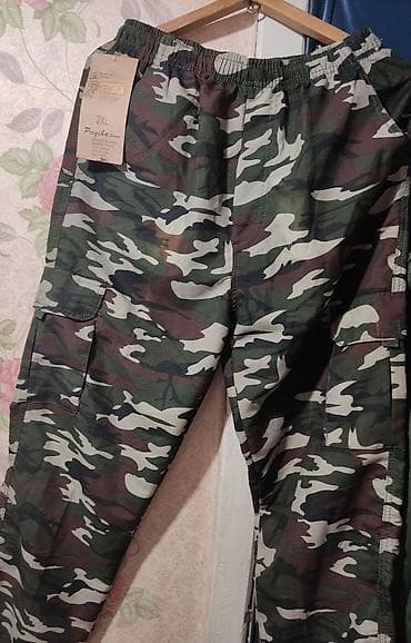 штаны камуфляж: Продаются:Камуфляжные мужские брюки Puyiha Jeans, размер 2XL. - — 1