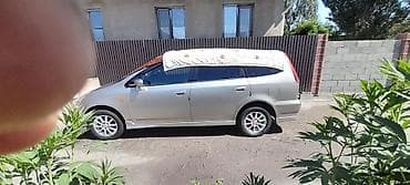 Транспорт: Honda Stream: 2001 г., Автомат, Минивэн — 7