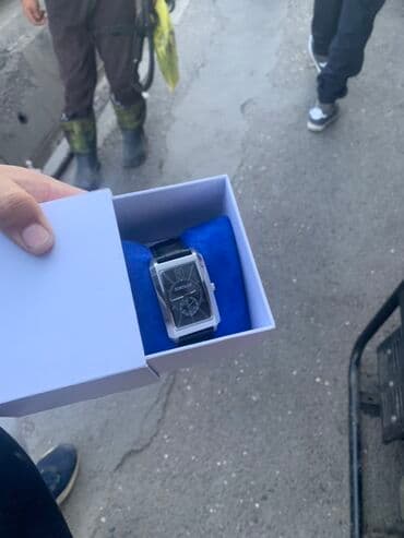 зимние сапоги женские в бишкеке: Наручные часы SOKOLOV в фирменной коробке. - Корпус прямоугольной — 2