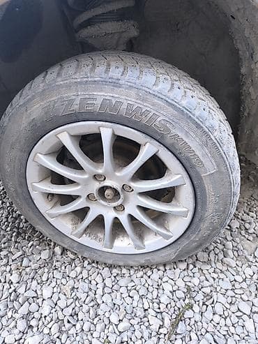 clio: Колеса в сборе R 15, Зимняя шипованная, Б/у, Комплект, Литые, отверстий - 4 — 3