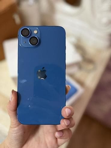 IPhone 13, Б/у, 128 ГБ, Синий, Зарядное устройство, Защитное стекло, Кабель, 82 %