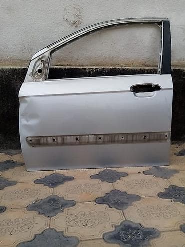 акрапович цена: Дверь Передняя левая Hyundai, Оригинал — 1