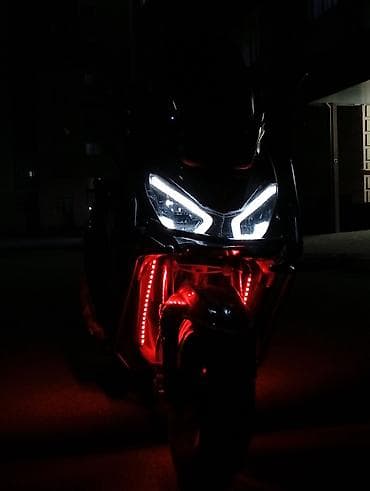 скутер сузуки 125 кубов: Макси-скутер Yamaha, 150 куб. см, Бензин, Б/у — 3