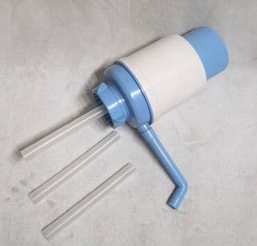 посуда кастрюли: Продаю посуду . Б/У Сковородки: 1. большая с ручкой 2. поменьше с — 11