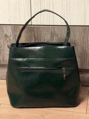 сумка клатч б у: Женская сумка В хорошем состоянии, молнии работают Внутри три — 1