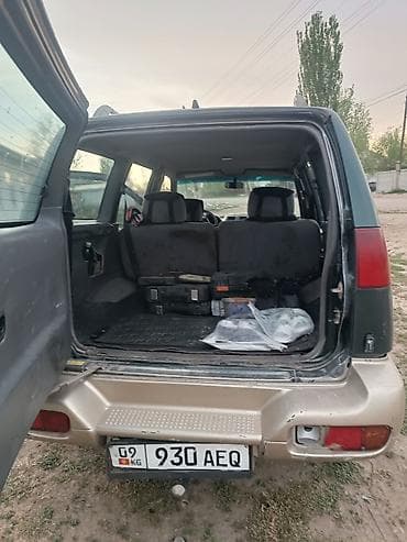 Транспорт: Nissan Terrano II: 1996 г., 2.4 л, Кол менен иштөөчү, Бензин, Жол тандабас — 8