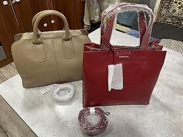 Продаю сумки 2 новые по 700 сом Рюкзак 700 сом, новый 3 сумки за всё