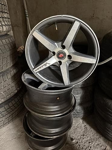 литий диска: Литые Диски R 18 Vossen, Комплект, отверстий - 5 — 1