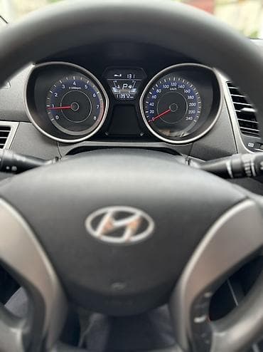 елантра 2017: Hyundai Elantra: 2013 г., 1.8 л, Автомат, Бензин, Седан — 8