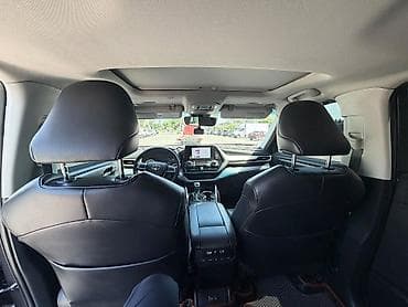 byd leopard 3: Toyota Highlander: 2023 г., 2.4 л, Автомат, Бензин, Кроссовер — 10