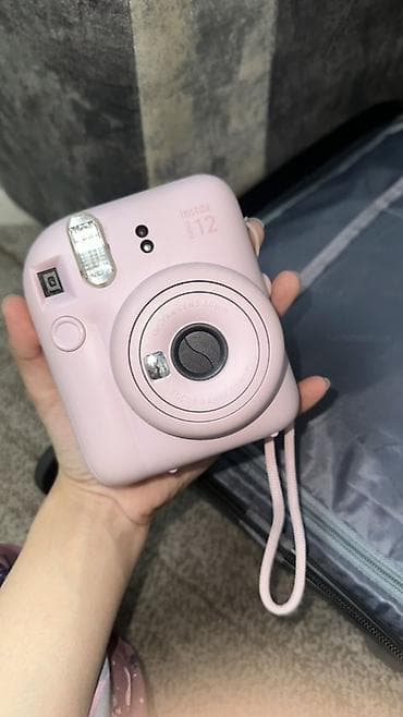 очки с камерой оригинал: FUJIFILM Instax mini 12 — моментальная камера в цвете Blossom Pink — 3