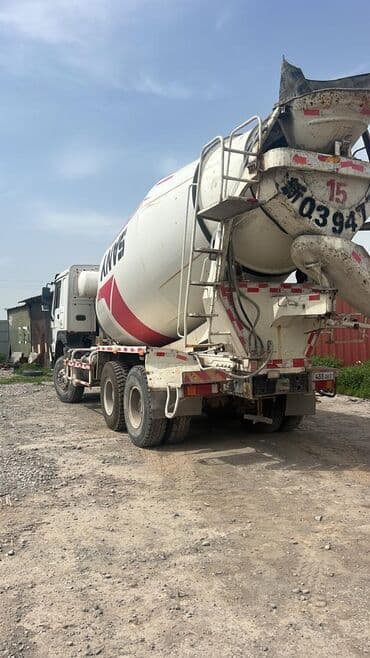 укладка бетона: Бетон — 1