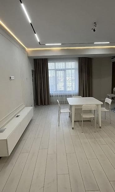 3 бөлмө, Кыймылсыз мүлк агенттиги, Толугу менен эмереги бар