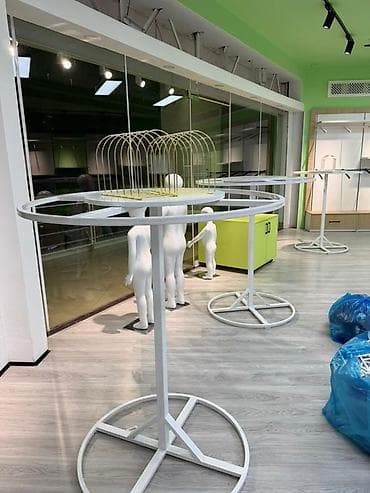 Манекены: Оборудование для магазина одежды!!! Манекены детские!!! В комплекте — 1