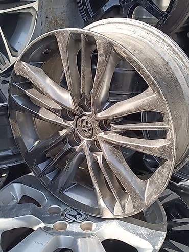 vossen diska: Литые Диски R 20 Toyota, Комплект, отверстий - 5 — 2