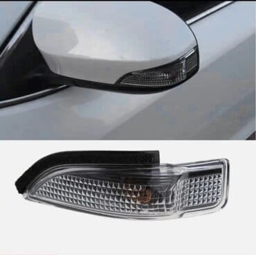 поворотники на виндом: Комплект поворотников Toyota 2014 г., Новый, Аналог, Япония — 1