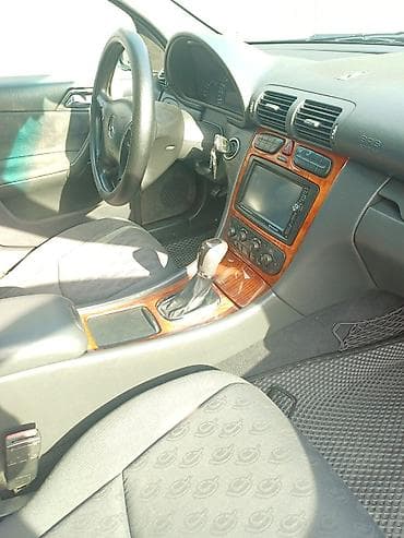 mers 211: Mercedes-Benz C-Class: 2002 г., 1.8 л, Автомат, Бензин, Седан — 4
