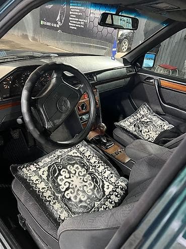 болты мерс: Mercedes-Benz W124: 1994 г., Механика, Седан — 3