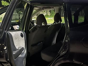 Транспорт: Honda Fit: 2006 г., 1.3 л, Автомат, Бензин, Хэтчбэк — 7