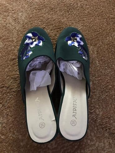 gloss mask для лица цена бишкек: Тапочка новая 38р — 2