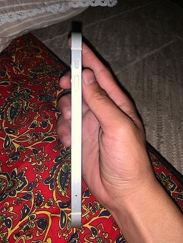 нужен фотограф: IPhone 12, Белый — 5