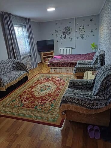комната политех: 20 м², С мебелью — 1