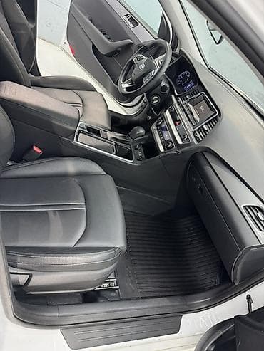 daihatsu yrv: Hyundai Sonata: 2023 г., 2 л, Автомат, Газ, Седан — 8