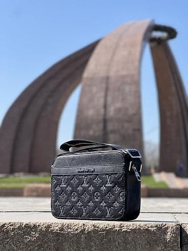 Жеке буюмдар: Барсетка, Louis Vuitton, Материалы: Эко булгаары, Магнит илмектер, Сыдырмалуу, Чөнтөктөрү көп, Жаңы — 5
