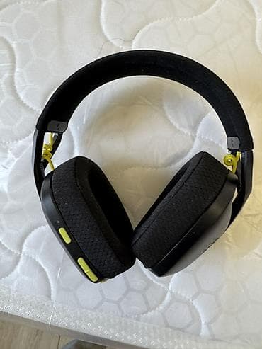 Наушники: Беспроводные гарнитуры, Logitech, цвет - Черный — 1