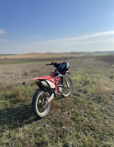 шланг высокого давления рулевой рейки: Эндуро 300 куб. см, Бензин, Взрослый, Б/у — 1